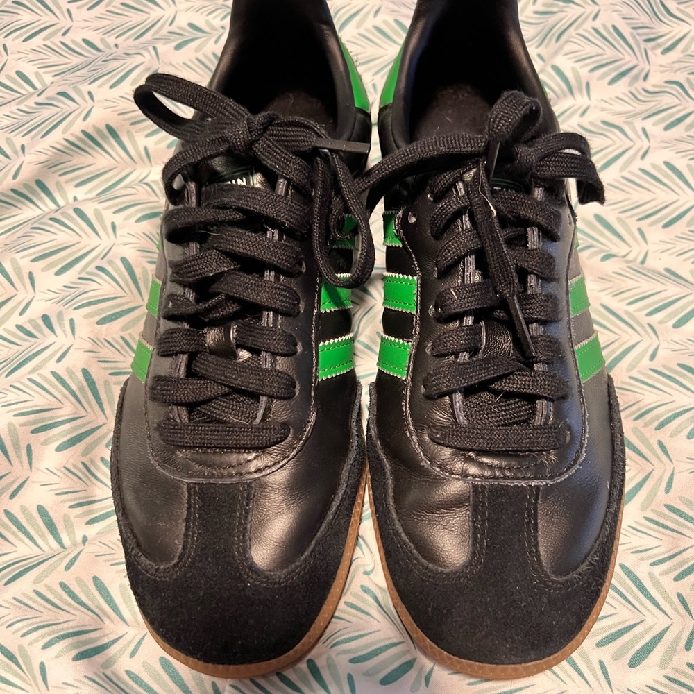Adidas Austin FC Sambas